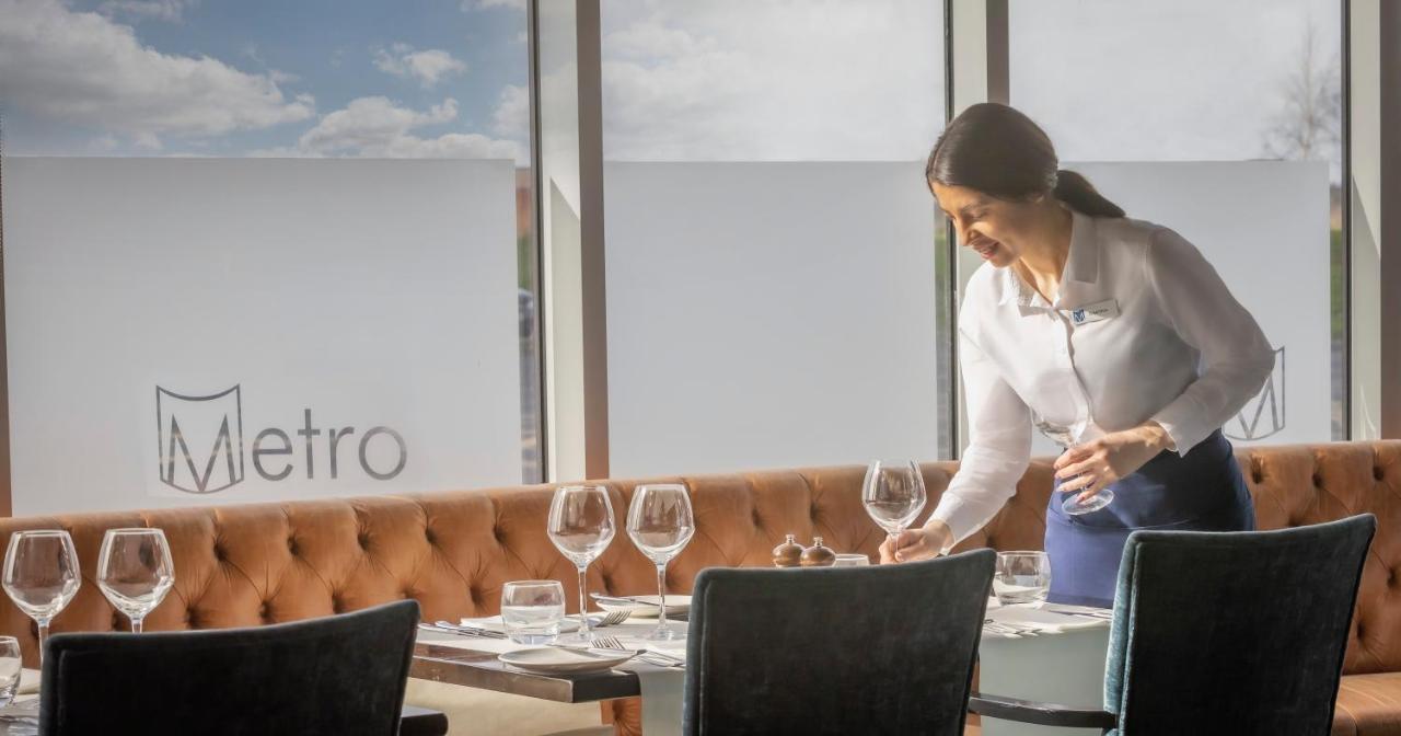 Metro Hotel Dublin Airport Santry Bagian luar foto