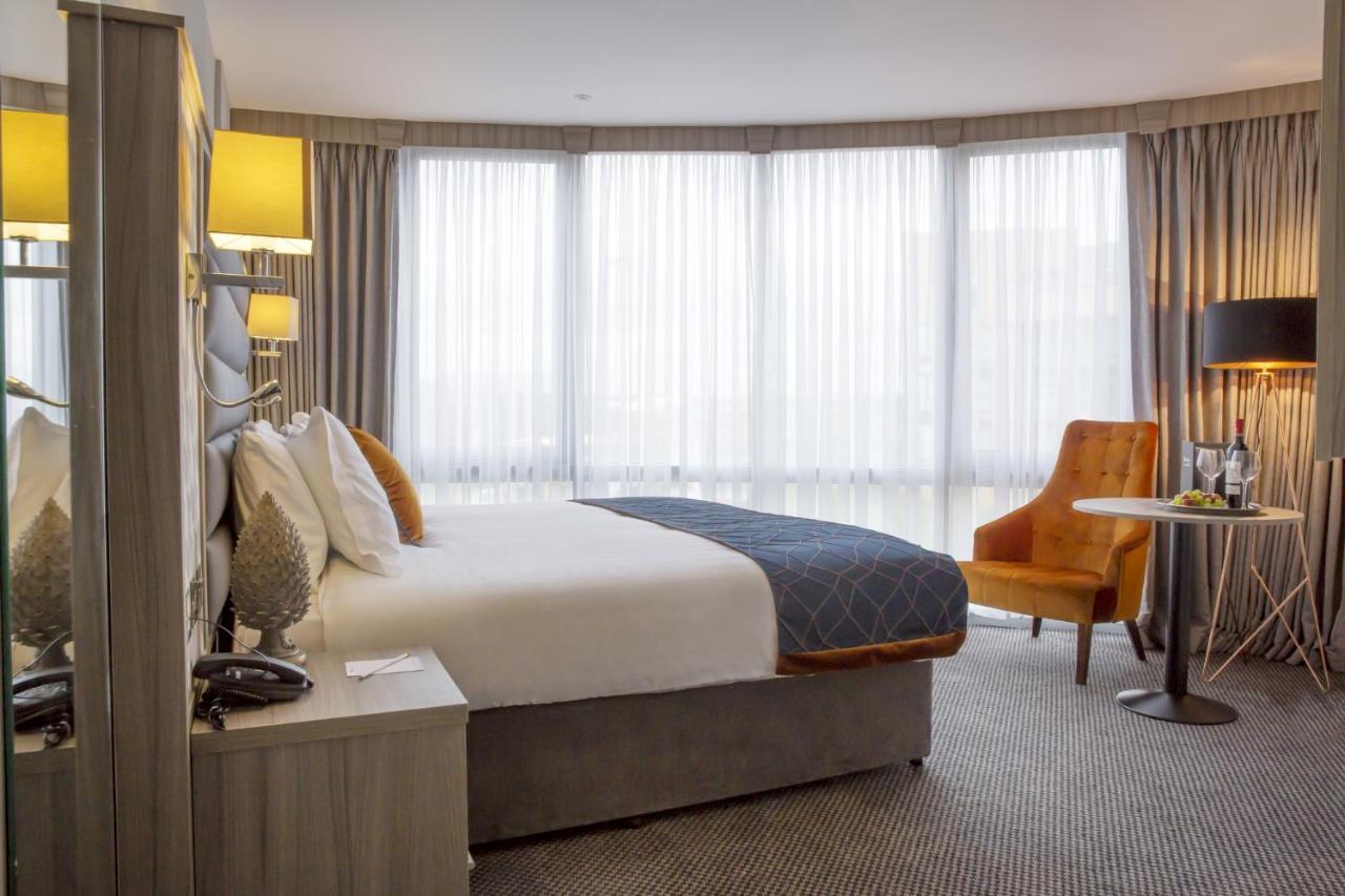 Metro Hotel Dublin Airport Santry Bagian luar foto